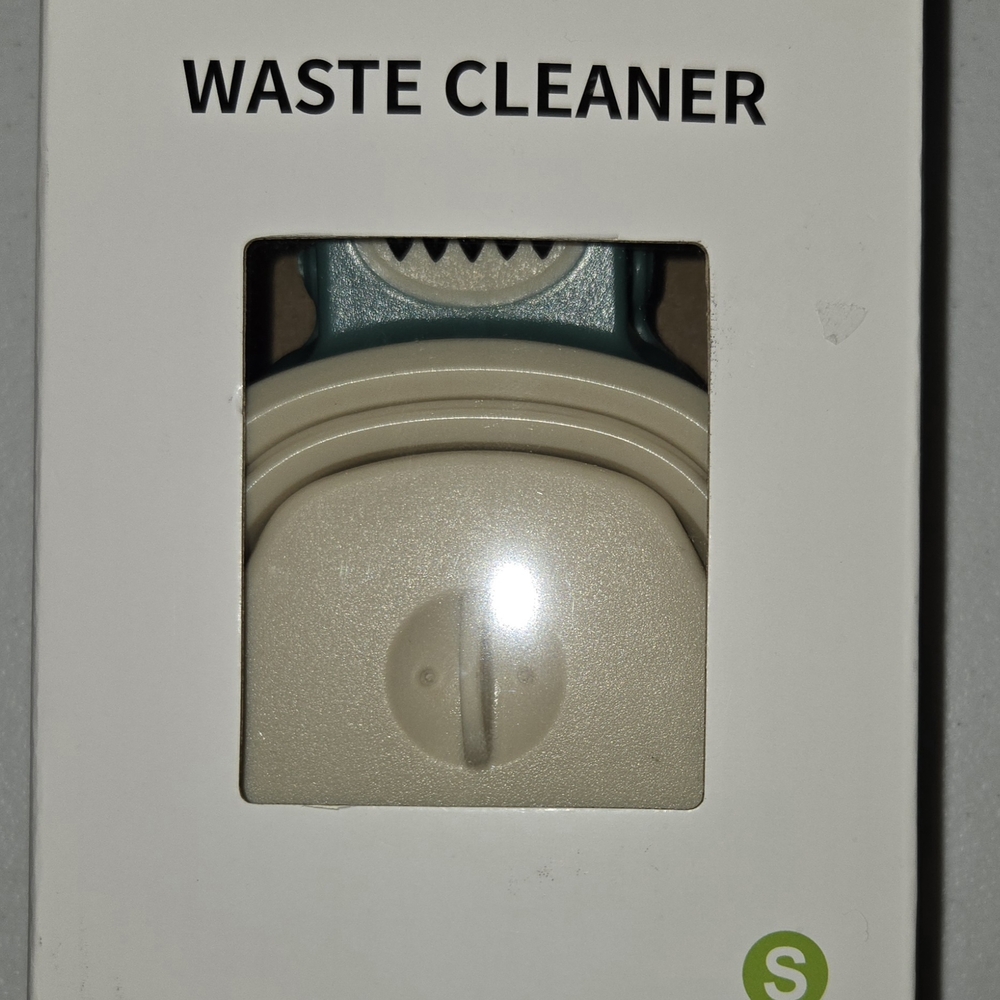Pet Waste Cleaner with Cream Handle